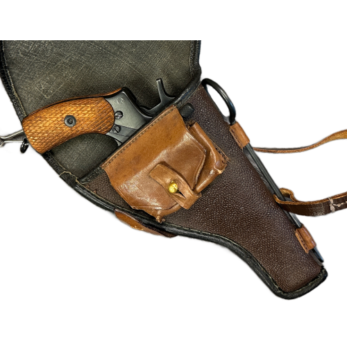 WW2 1940 Russian M1895 Nagant ZHO Revolver with Holster Rig (Original) - Image 8